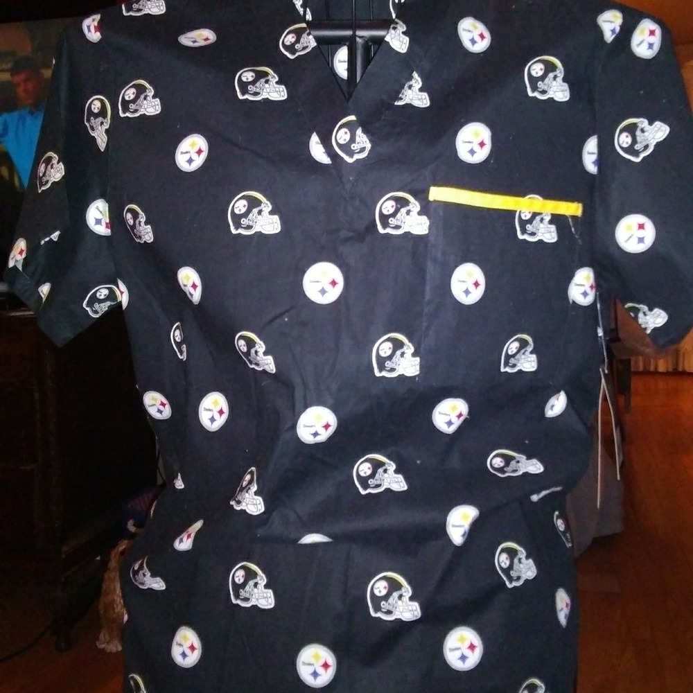 Steelers NFL licensed scrub top